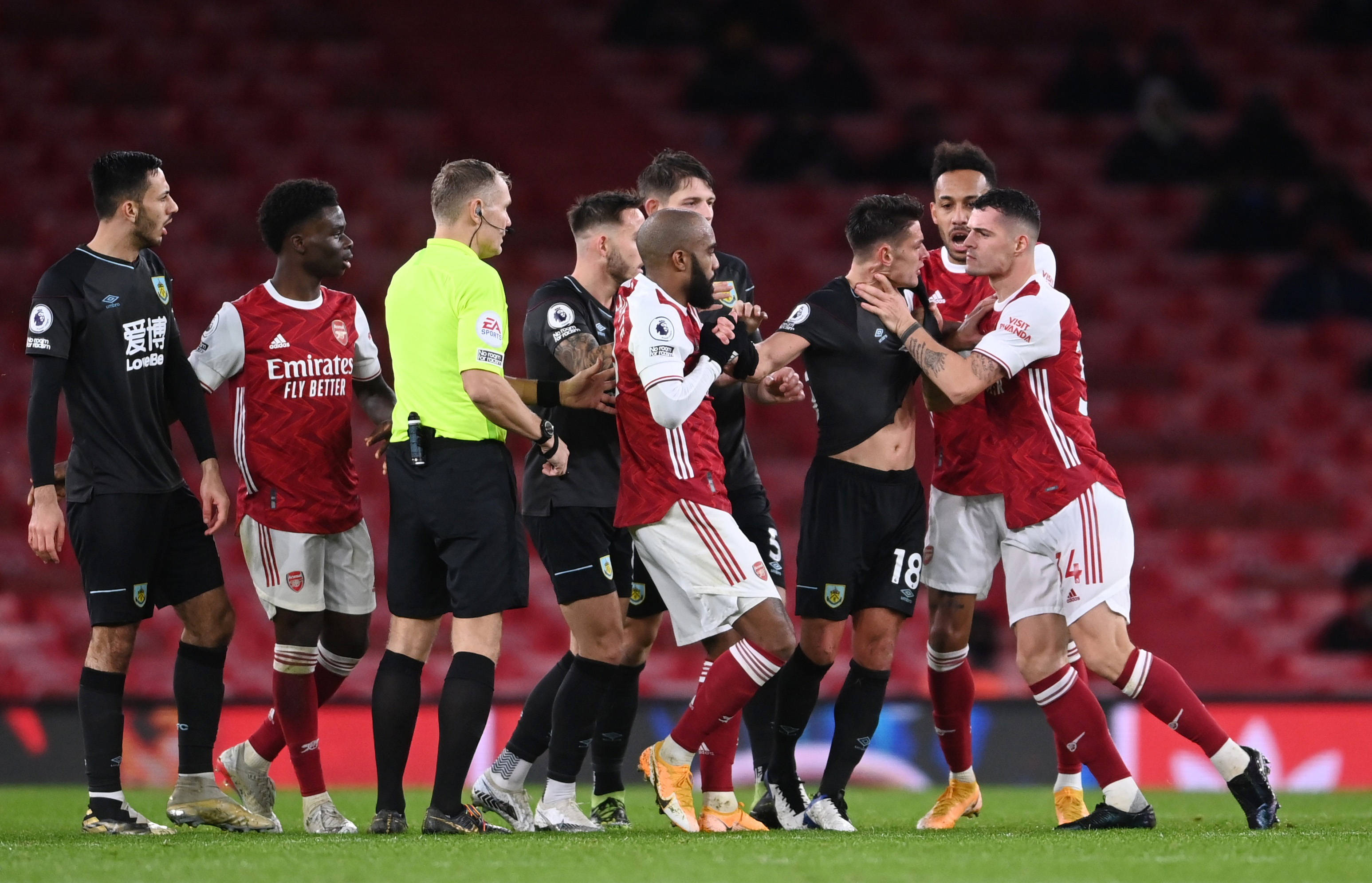 派对不仅吸 派对不仅吸